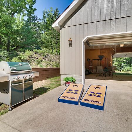Roscommon Retreat With Deck About 1 Mile To Higgins Lake Exterior photo